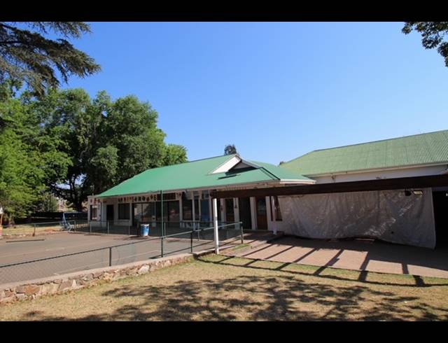 4,000M² BUILDING FOR SALE IN ORANGE GROVE